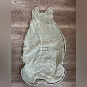 Woolino 4 season ultimate sleep bag in sage - 2-24 months